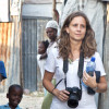 Beatriz Garlaschi trabajando en un campo de desplazados por el terremoto en Haití. Puerto Príncipe.